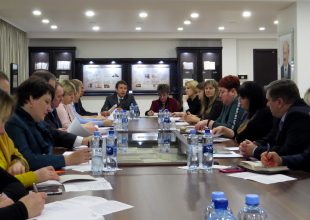 Thumbnail for the post titled: У зале музея прайшоў семінар для членаў Асацыяцыі кіраўнікоў грамадскага аб’яднання  “Беларускае педагагічнае таварыства”